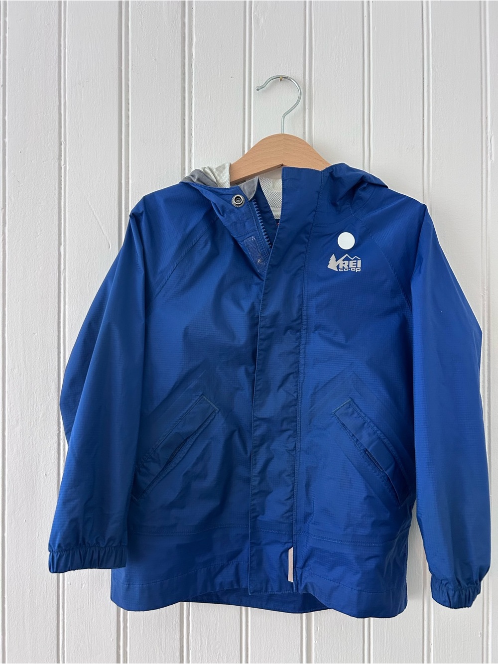 REI Kids' Blue Hooded Rain Jacket 4t